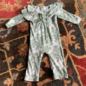 Kate Quinn Green Floral Jumpsuit Romper 6-12 month